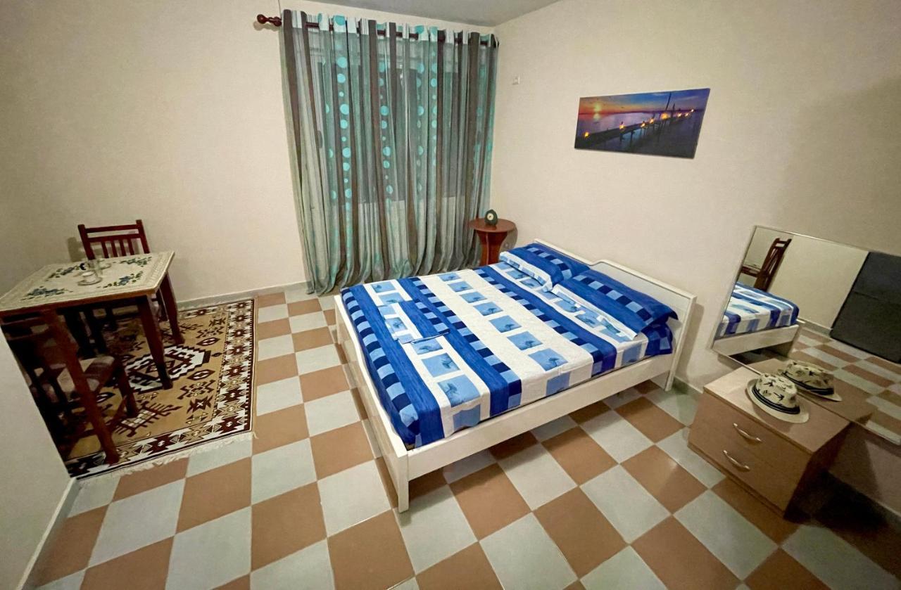 دراس Lovely Studio Apartment Beachfront المظهر الخارجي الصورة