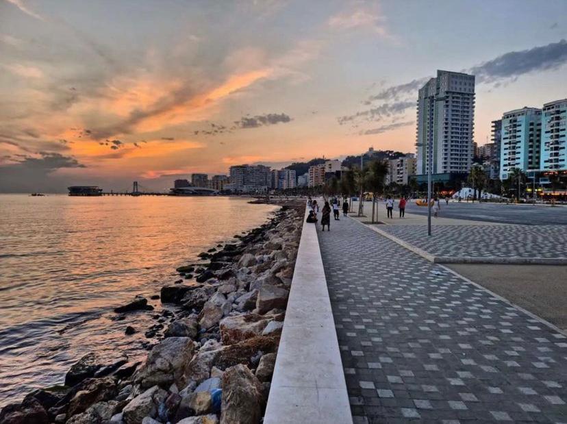 دراس Lovely Studio Apartment Beachfront المظهر الخارجي الصورة