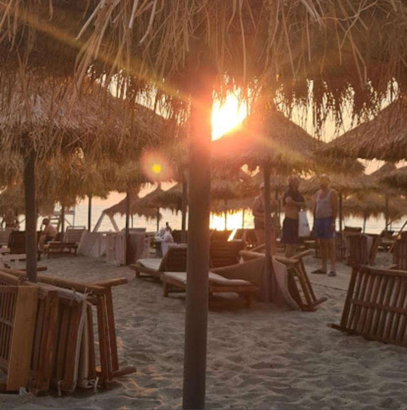 دراس Lovely Studio Apartment Beachfront المظهر الخارجي الصورة
